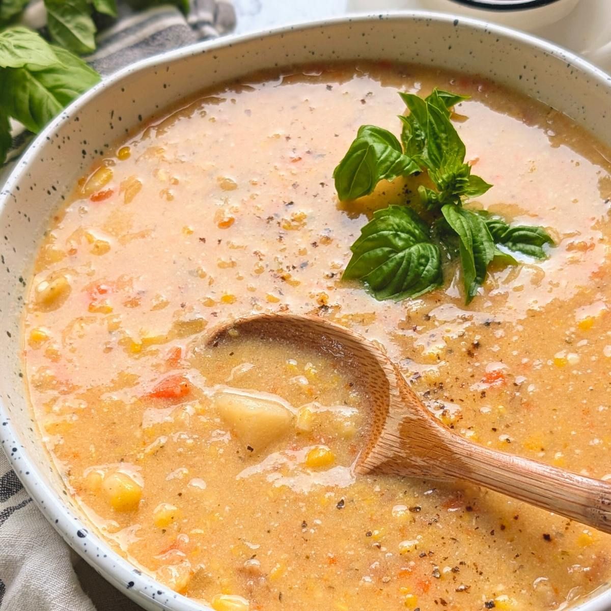 One-Pot Dairy-Free Corn Chowder: Perfect for Meal Prep & Leftovers